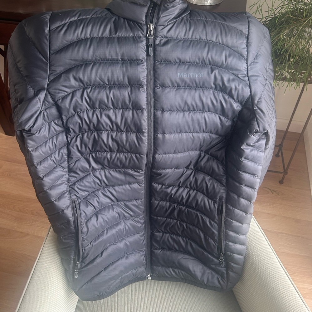 Marmot women’s down jacket - Picture 3 of 5